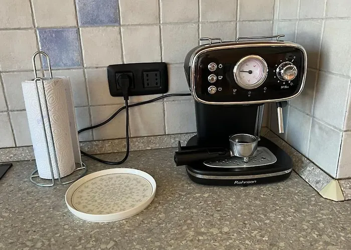 Lovely Spacious 3br Just Outside Of Centre Apartament *